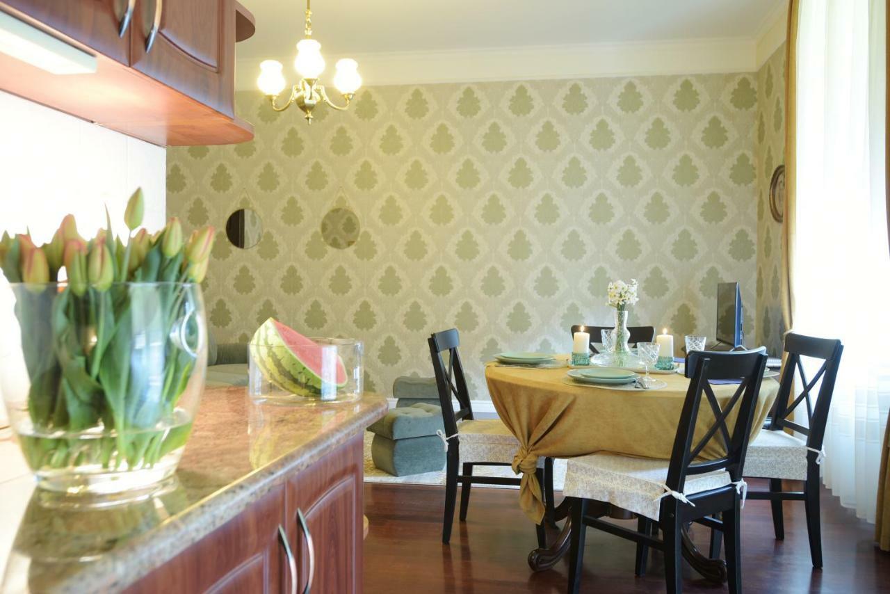 Luxury Apartment/Florianska Street Krakow Luaran gambar
