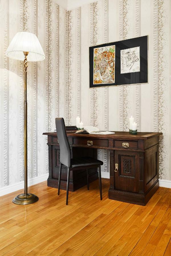 Luxury Apartment/Florianska Street Krakow Luaran gambar
