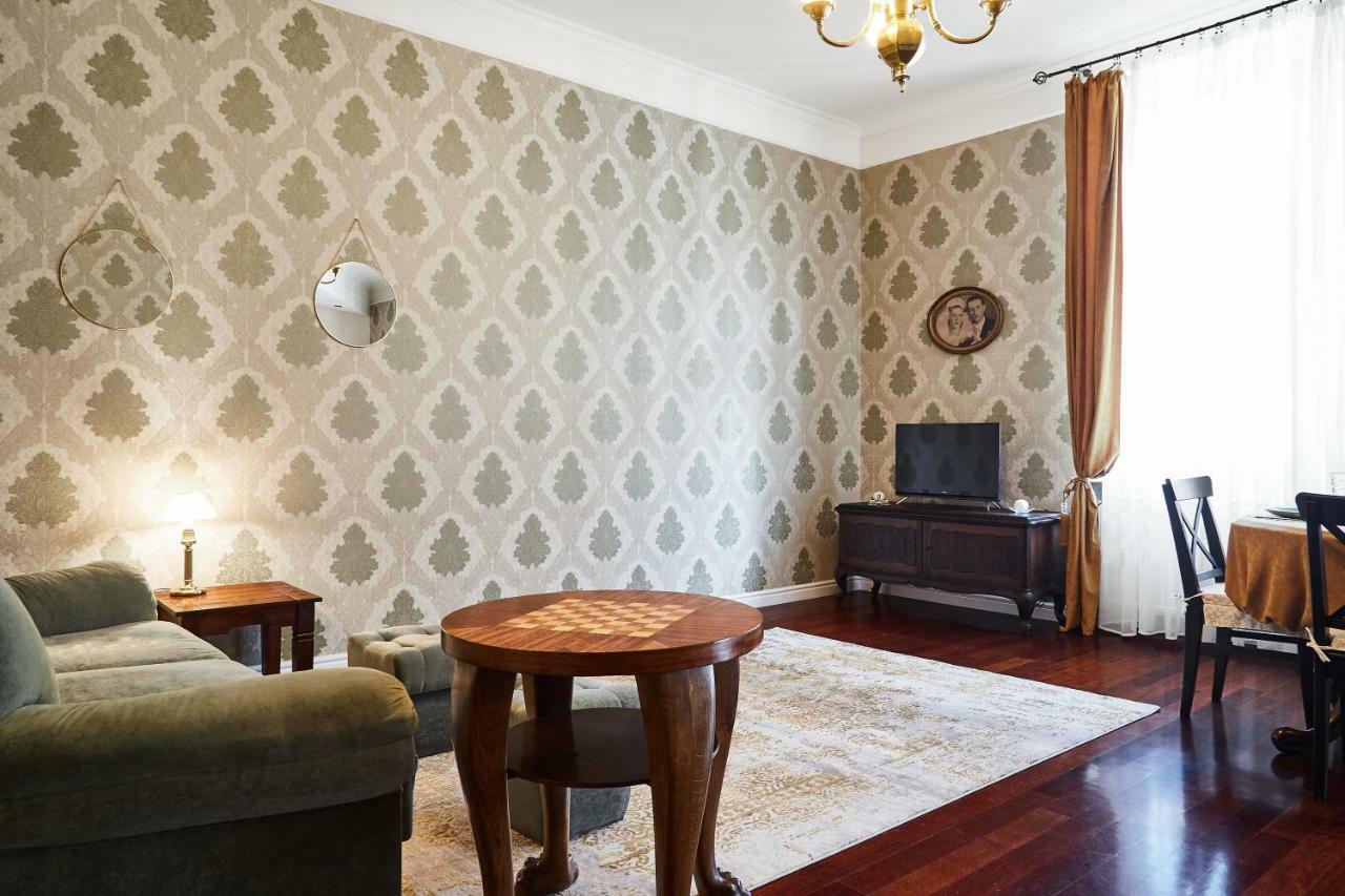Luxury Apartment/Florianska Street Krakow Luaran gambar