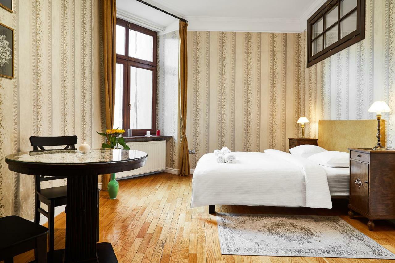 Luxury Apartment/Florianska Street Krakow Luaran gambar